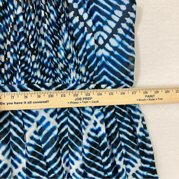 New Calvin Klein Blue Chevron Pleated Detail Evening Dress size 14 - Picture 8 of 12